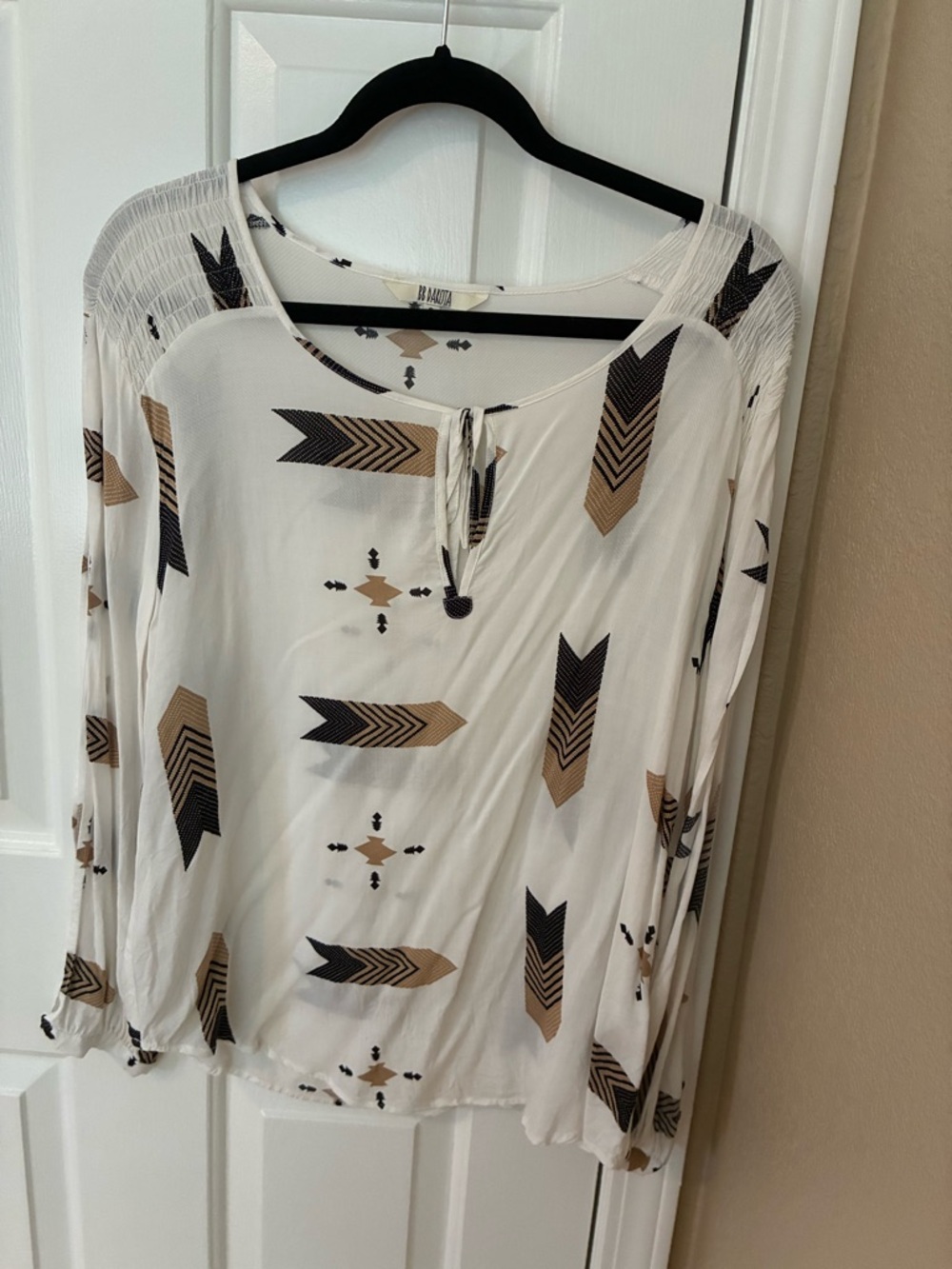 BB Dakota Cream and Tan Printed Boho Tie-Neck Tunic